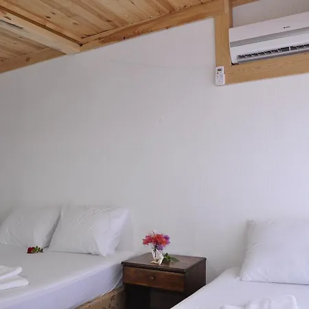 Koc Kekova Bed & Breakfast *
